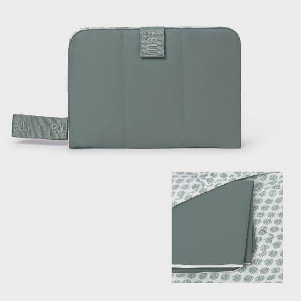 NEW  COLLECTION 
FASCIATOIO PORTATILE NEONATO UNISEX MAYORAL VERDE
19975