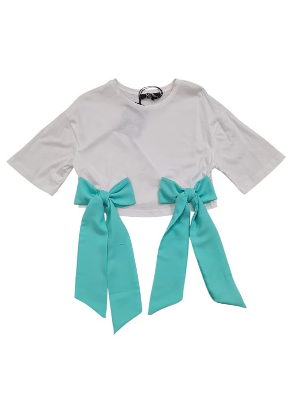 NUOVO ARRIVO
T-SHIRT RAGAZZA AKYTA MODELLO CROP TOP BIANCA 
MAI2107