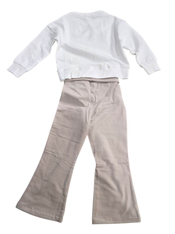NOVITA'
COORDINATO YOURS BAMBINA LATTE E BEIGE CON PANTALONE A ZAMPA 
DY439