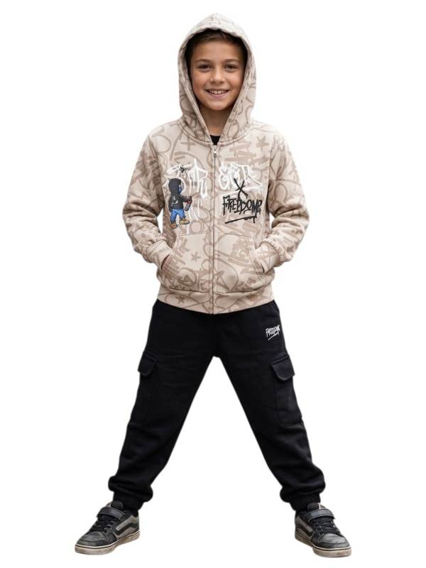 NOVITA'
COORDINATO YOURS BAMBINO CON ZIP FANTASIA GRAFFITI BEIGE E NERO
DY353