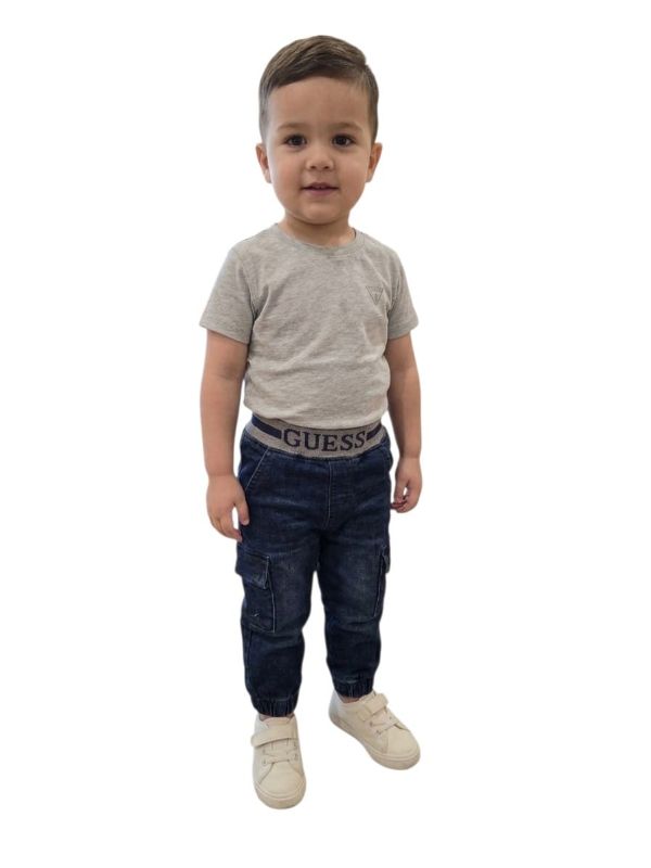 NOVITA'
JEANS LAVAGGIO SCURO GUESS NEONATO COMFORT CARGO 
N5YA07D46TO