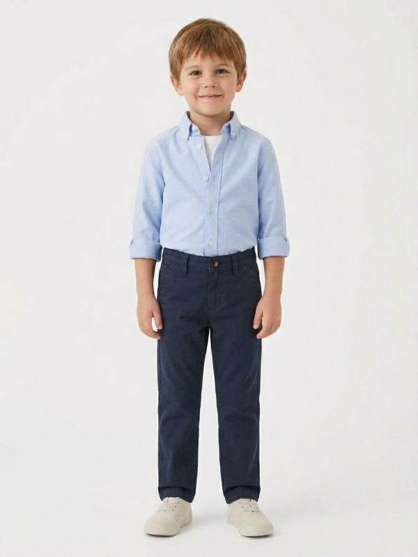 NOVITA'
PANTALONE MAYORAL BAMBINO MODELLO CHINO BLU NAVY
513